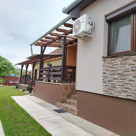 Kaptarko Apartmanhaz Demjen Exterior photo